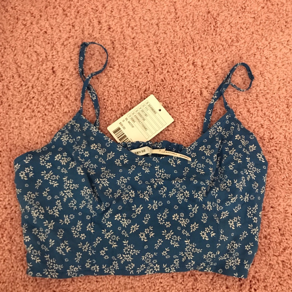 Crop top
